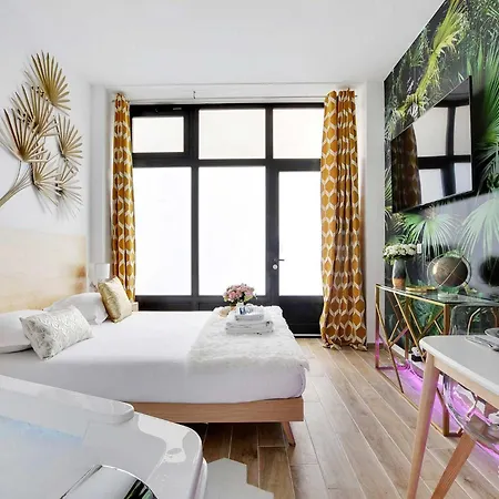 Appartement Cosy Studio With Jacuzzi In Lively Pigalle