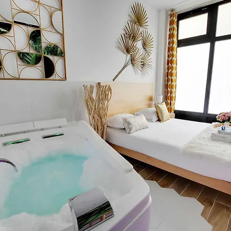 Cosy Studio With Jacuzzi In Lively Pigalle Appartement